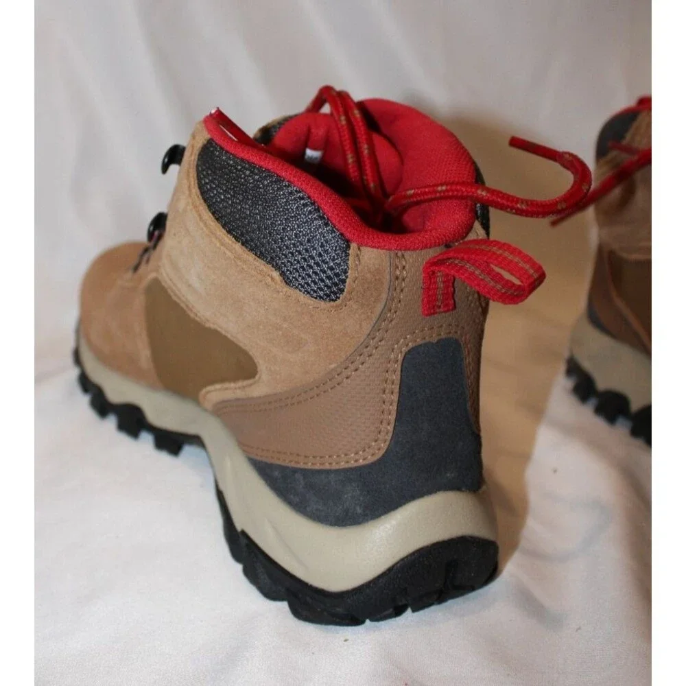 COLUMBIA MEN NEWTON RIDGE PLUS II WATERPROOF HIKING BOOT‎ SIZE 7 ELK/RED NIB
